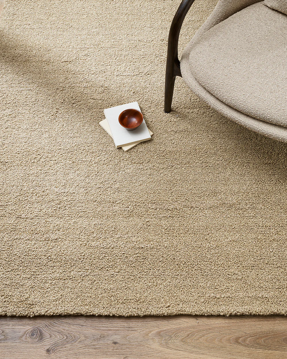 Stylish Dorset Biscuit Floor Rug for Cozy Home Interiors