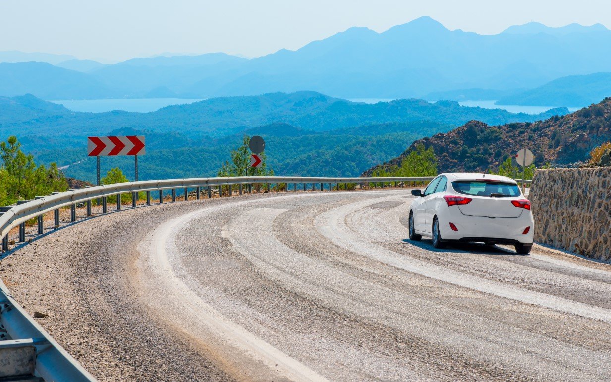 How to Do a 3-Point Turn: A Comprehensive Tutorial Guide