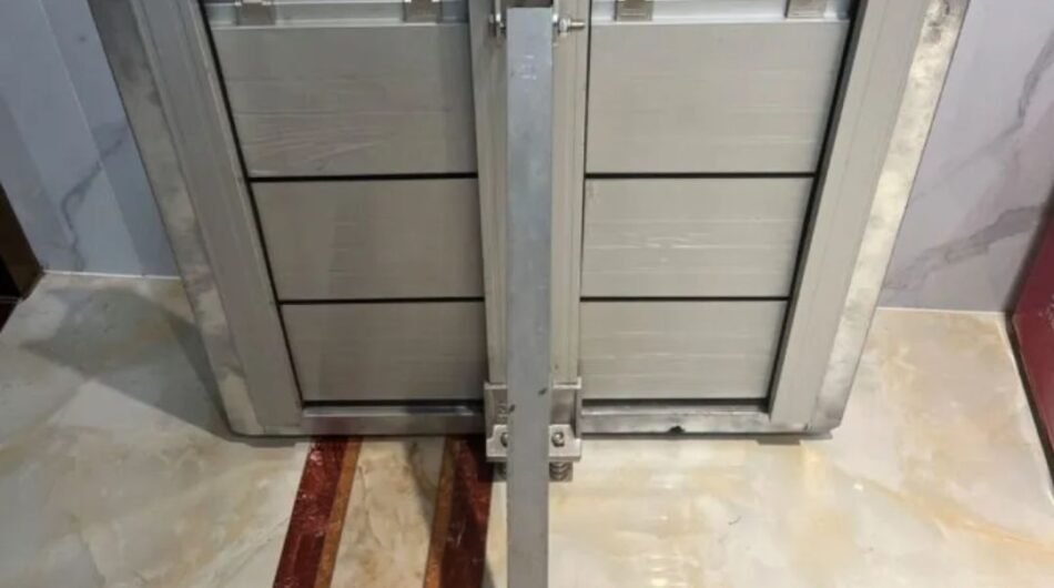 Eudore Aluminum Flood Barrier – Reusable Modular Flood Defense for Doors, Garage