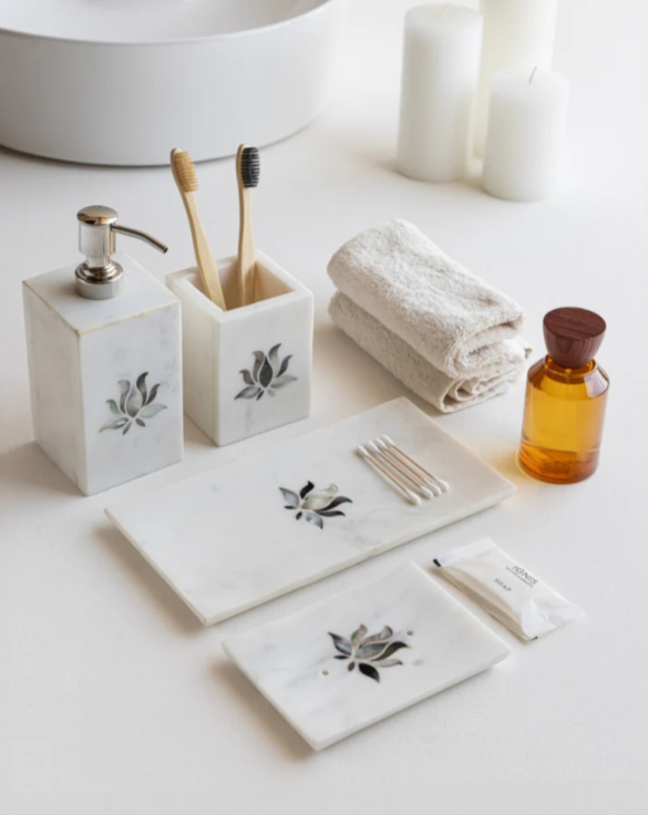 Best Color Combinations for Bathroom Accessories in 2025