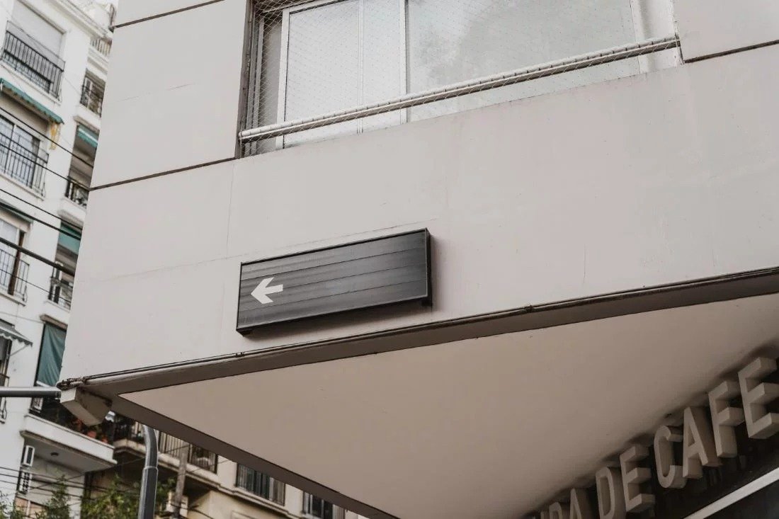 Custom Signs for Business in Indianapolis to Elevate Your Brand