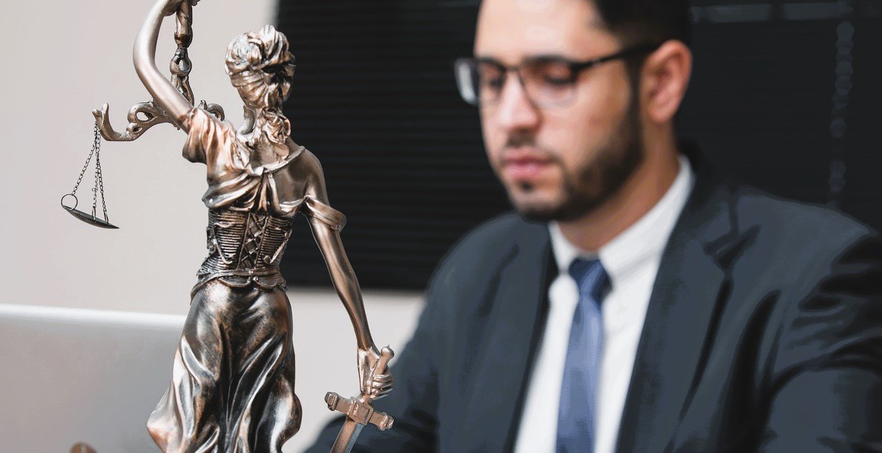 Experienced Lawyer in Singapore – Trusted Legal Solutions