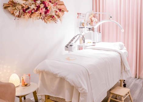 Eyelash-Extensions-Salon-Gold-Coast