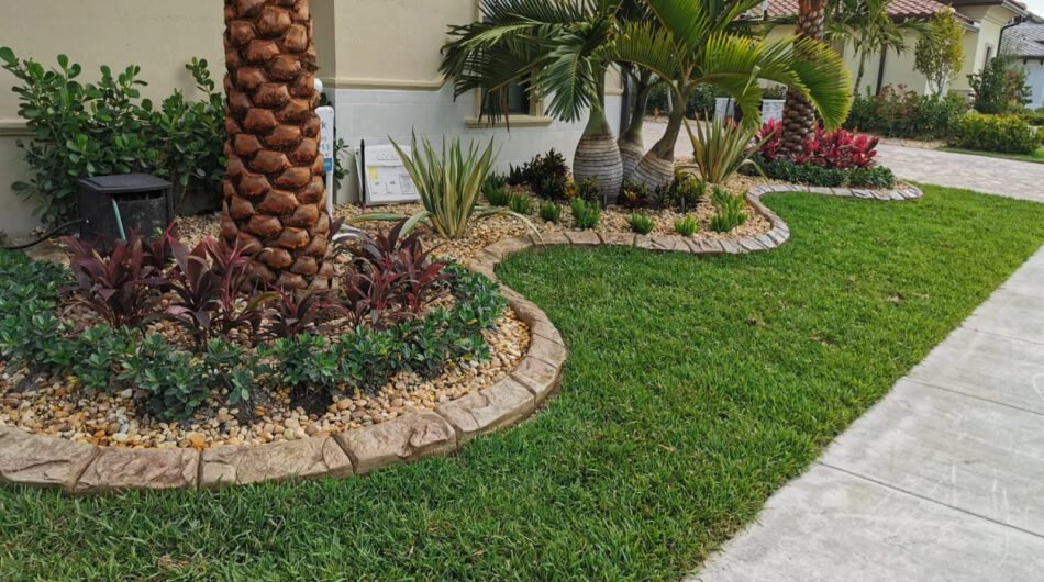 Premium-Landscape-Curbing-by-Elegant-Edgings-Inc-1