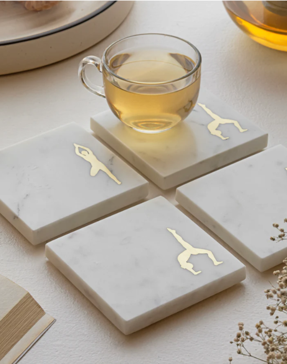 Personalised Gifts vs Traditional Gifts: What Buyers Prefer in 2025