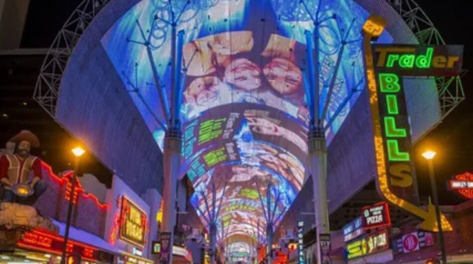 adsthumb.combest-vegas-hotel-deals-in-nevada-top-discounts-offers-1111361