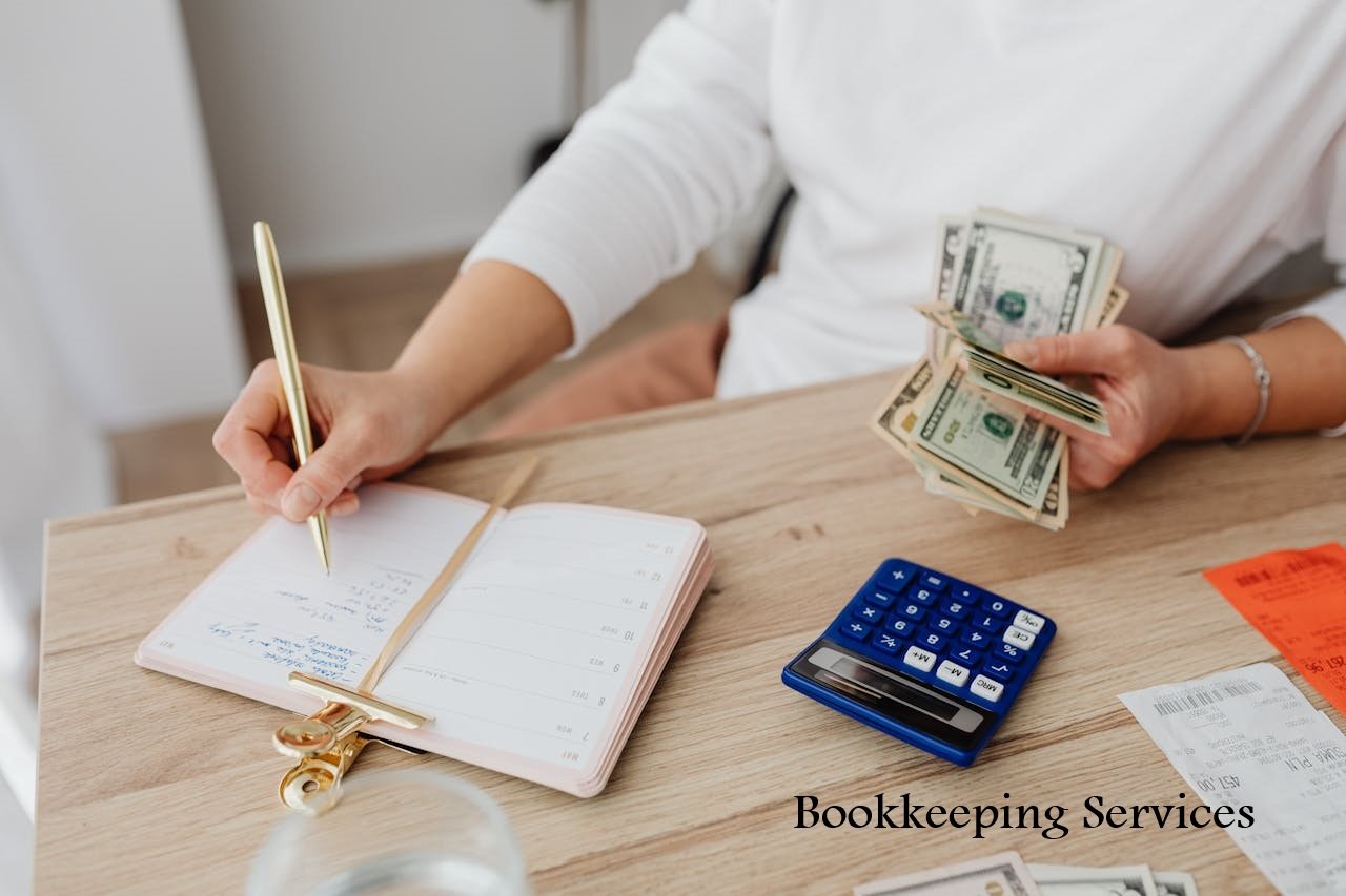 How much does it fetched to outsource bookkeeping?