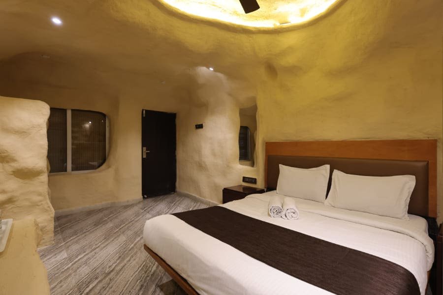 Book Luxury & Budget Hotel in Mahabaleshwar Near Top Attractions
