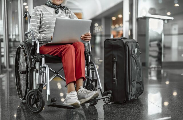 Hawaiian-Airlines-Wheelchair-Assistance