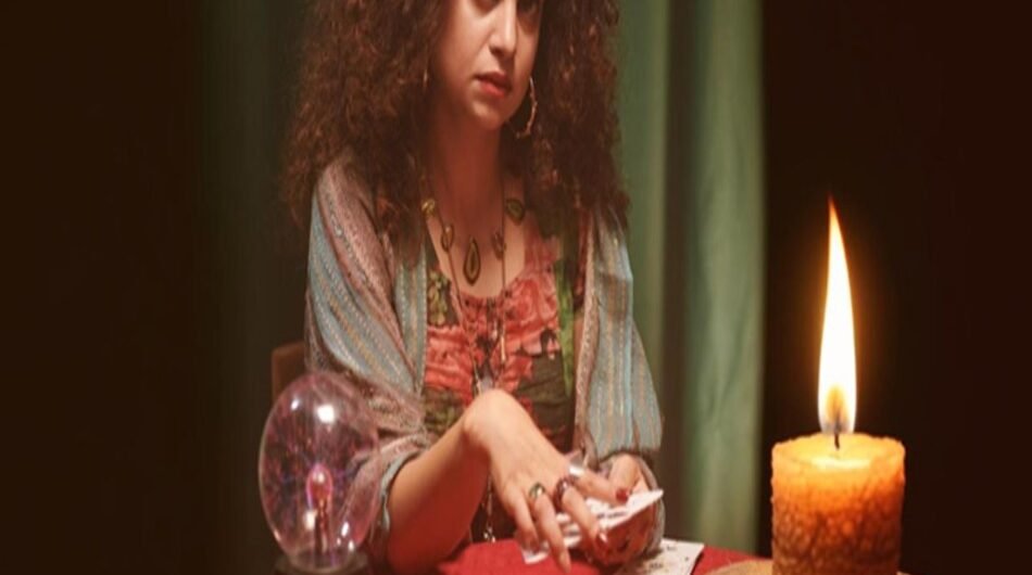 How-Can-a-Popular-Astrologer-in-India-Help-You