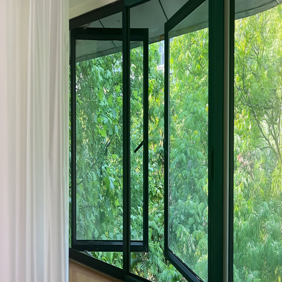 How Modern Aluminium Window Design Enhances Home Ventilation?