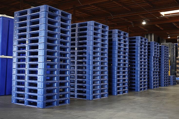 Plastic-Pallets