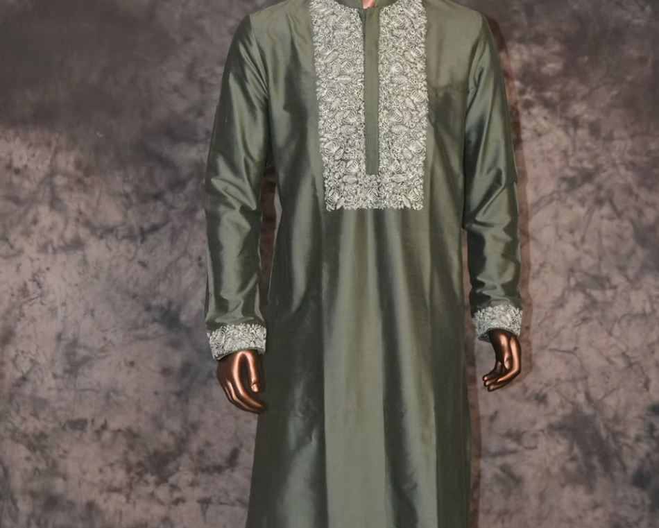 Designer Kurta Pajamas in Hyderabad: Blending Tradition with Modern Fashion