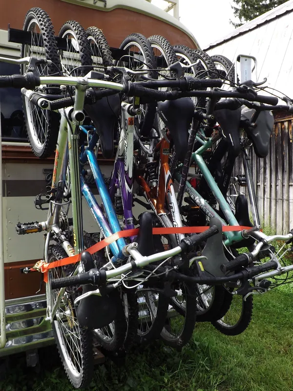 Looking for the Perfect Way to Carry Your Bikes? Try a Truck Hitch Rack!