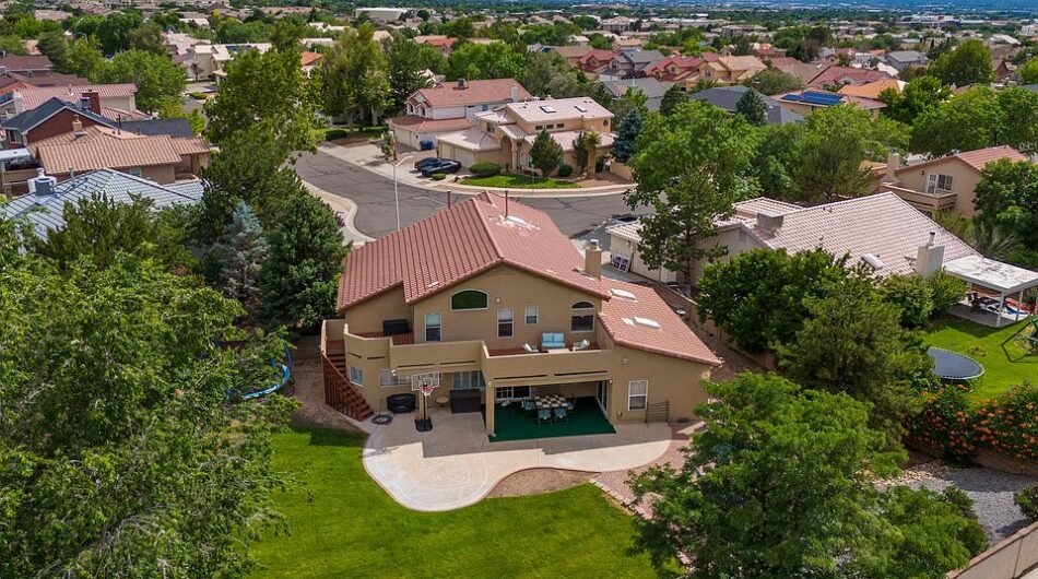 689e12ebd382f225eb003062