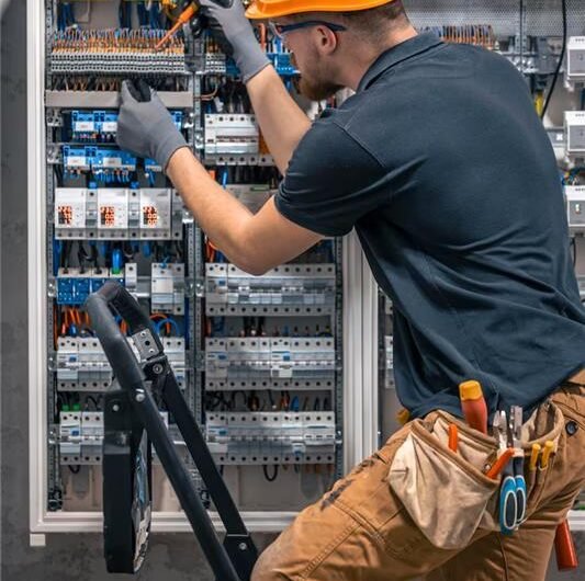 Electrician-in-Roswell