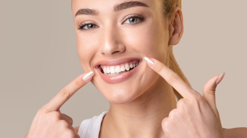 Scaling-teeth-cleaning