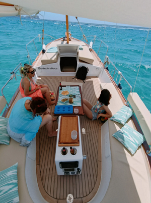 Wine-Tasting-Boat-Trip-Alcudia