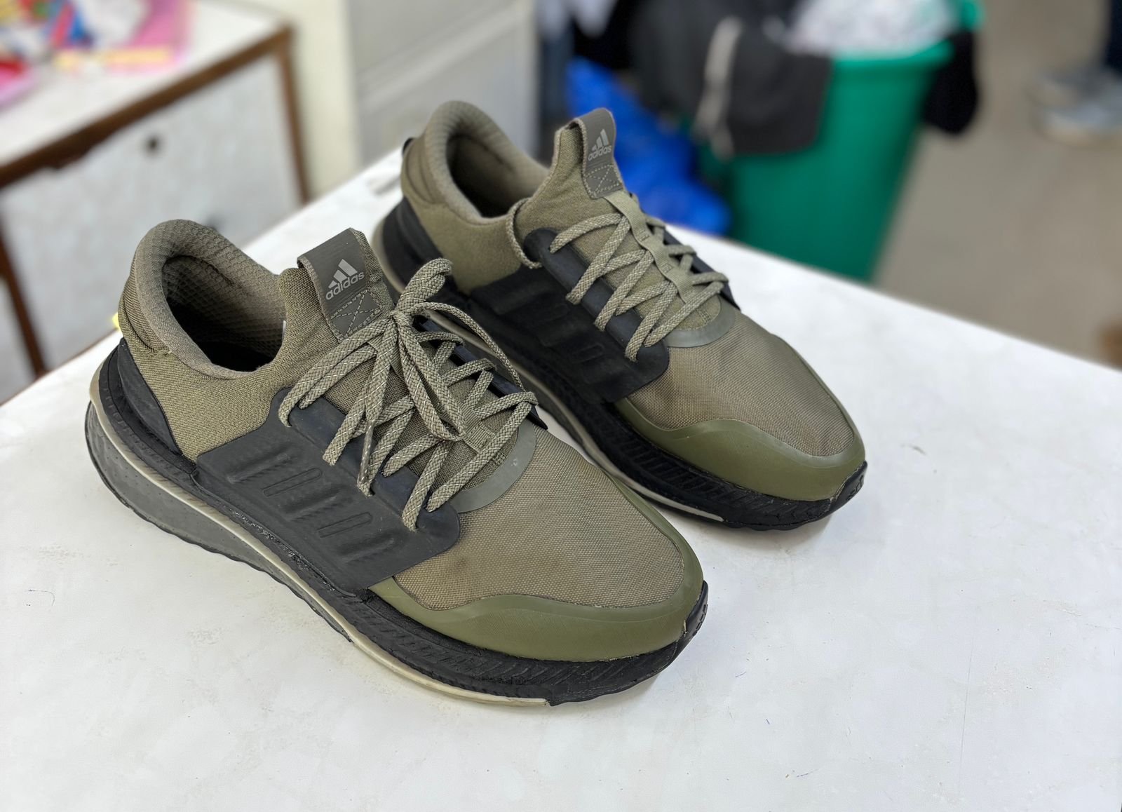 Premium Shoe Dry Cleaning Delhi | thedrycleanhouse