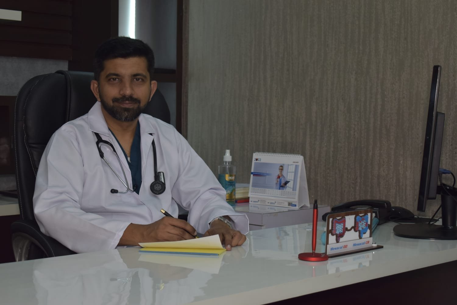 Dr. Raviram S. | Piles Specialist in Thrissur | Best Dr. for Piles, Fistula, Fis