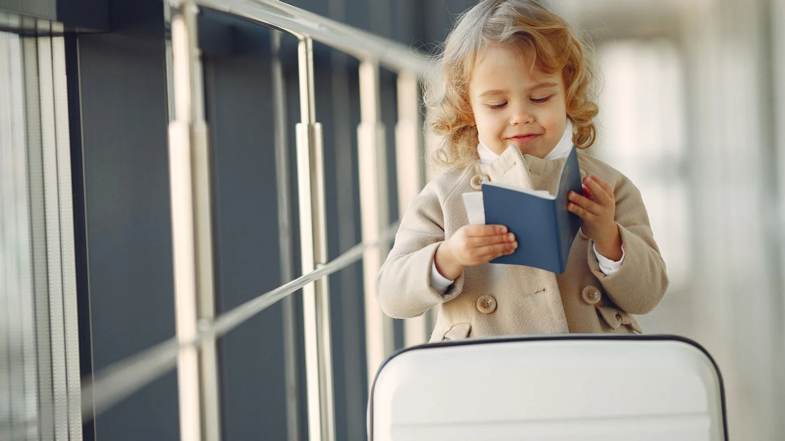 ¿Qué es la Política de Menores No Acompañados de Volaris? +1-888-738-0817