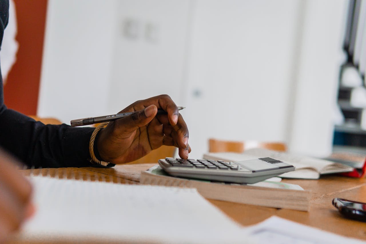 Engineering Your Finances: Bookkeeping Tailored for Software & Tech Startups