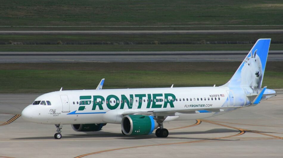 Frontier-Airlines-4