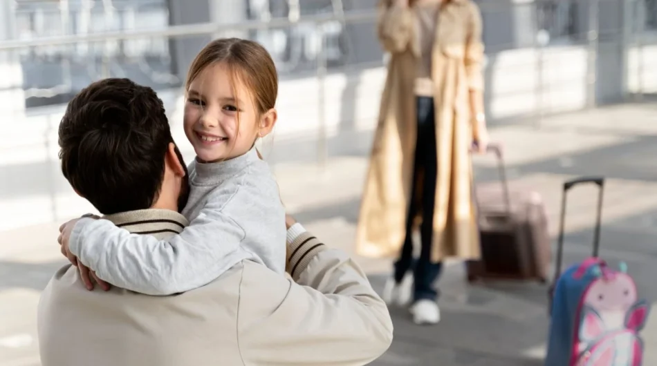 ¿Que-es-la-Politica-de-Menores-No-Acompanados-de-EL-AL-Airlines-1536×864-1