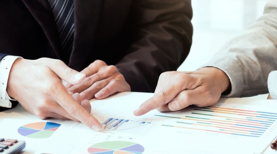 Financial-Advisory-Services