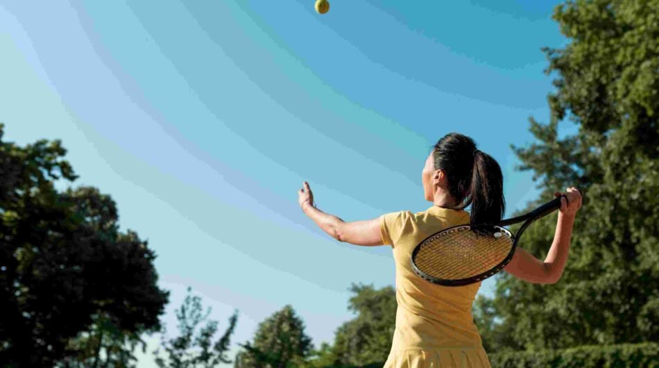 compressed_tennis-player-with-her-racket