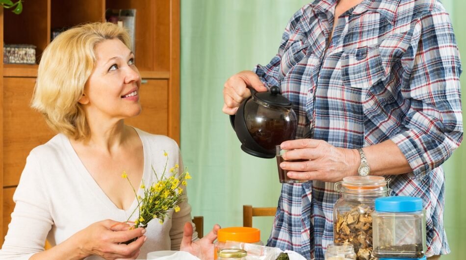 two-seniore-women-with-herbs-1