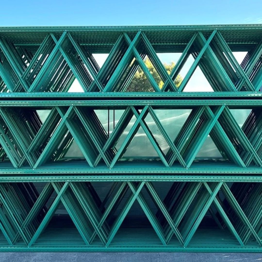 Why Choose Luoshan International Inc for International Business Solutions?