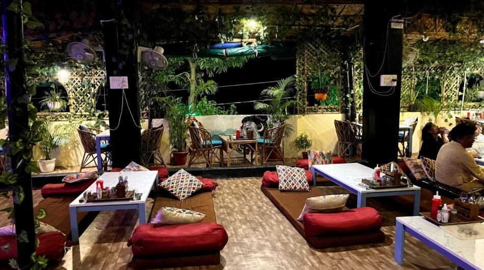 895b0a28-f0a9-42c0-8413-98a2a02a3710-2