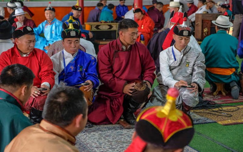 Eid-Traditions-Among-Mongolias-Muslim-Communities-1