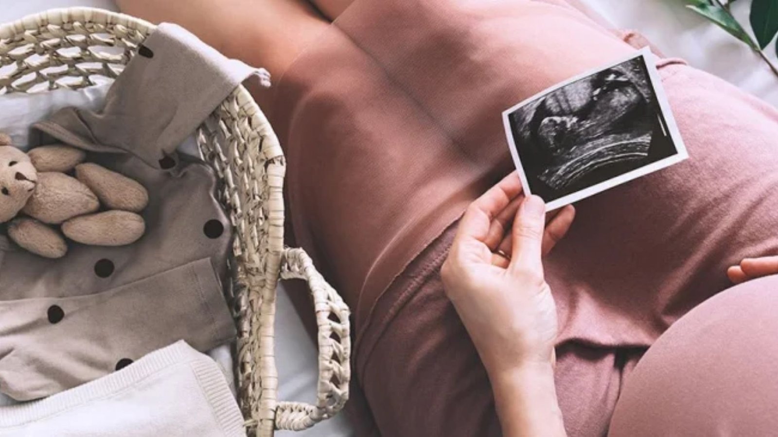 Maternity Support Belt for Back Pain Relief During Pregnancy