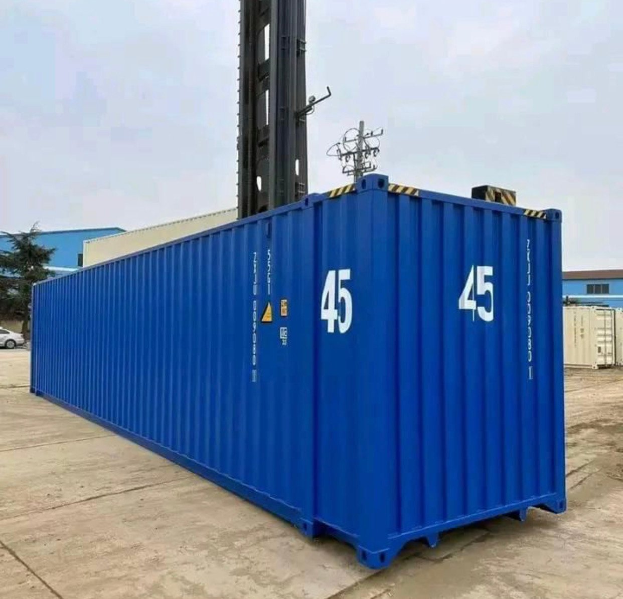 Baños Portátiles y Contenedores Marítimos