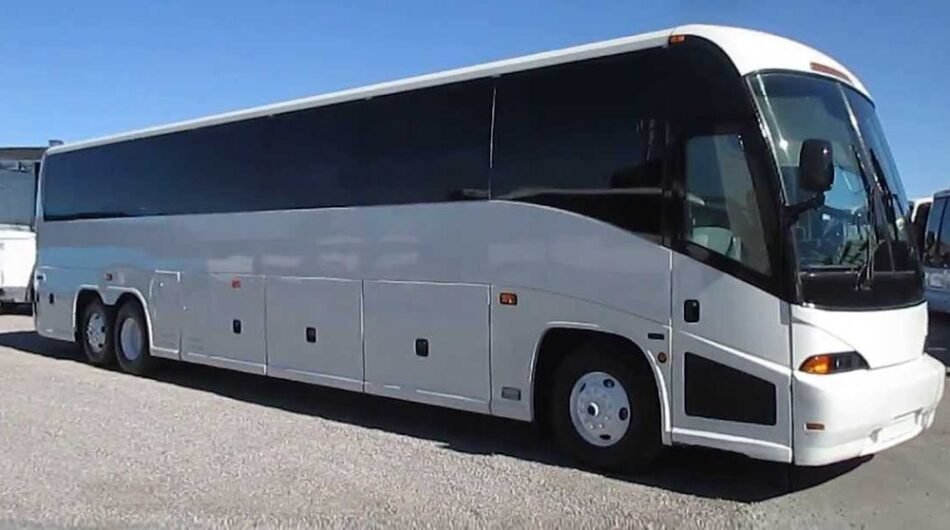 imgi_175_coachbus-56pax