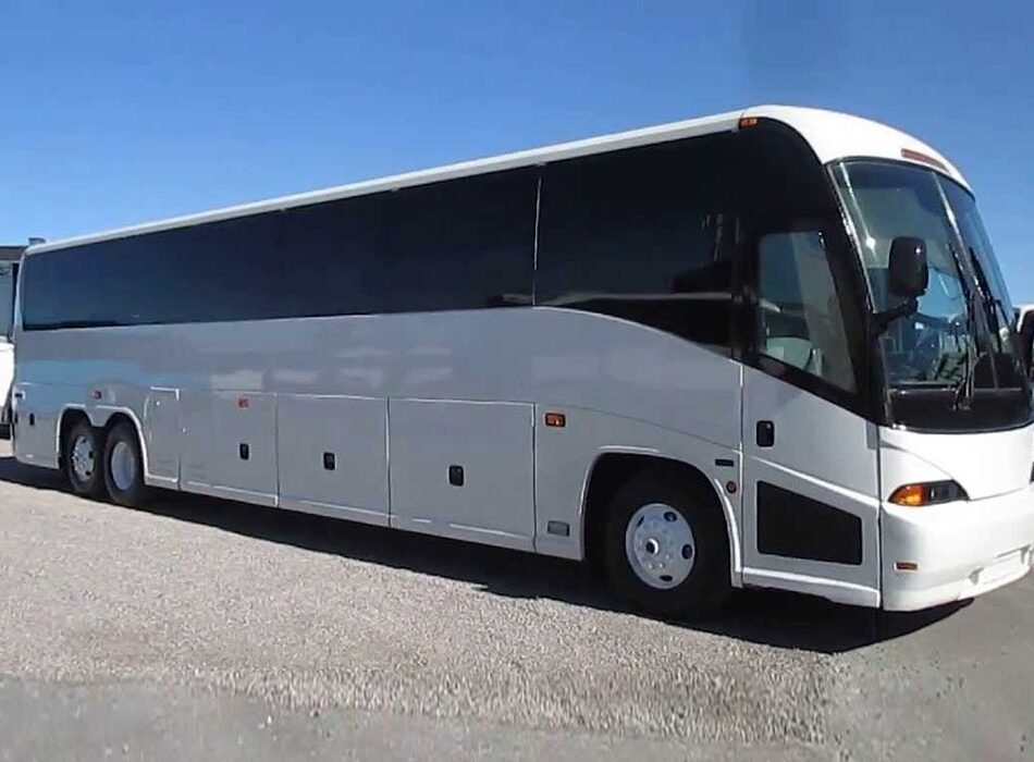 imgi_175_coachbus-56pax