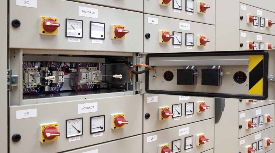 imgi_95_1ccswitchgears