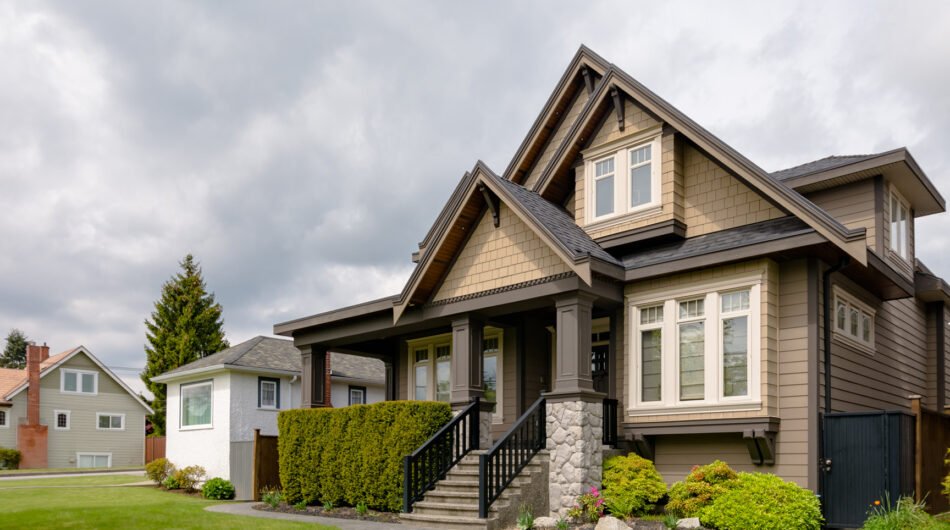 new-residential-house-with-concrete-pathway-front-yard-1-1