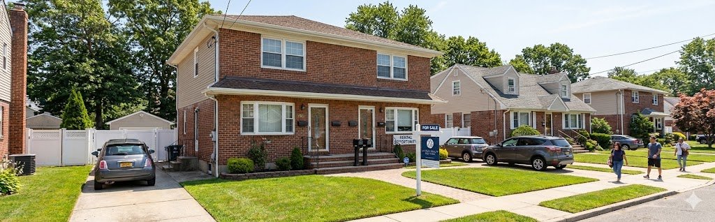 LA Rosa Realty New York LLC