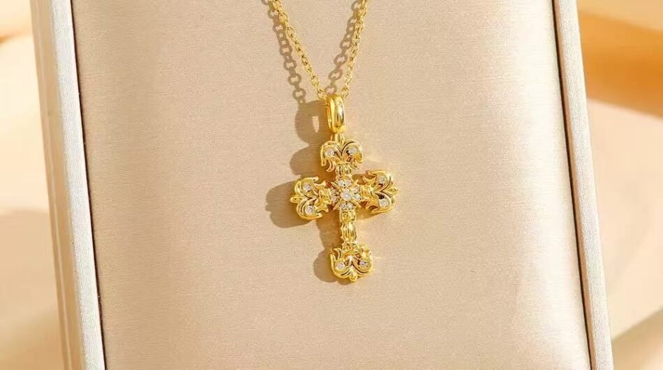 Chrome-Hearts-Cross-Necklace-With-Sterling-Silver