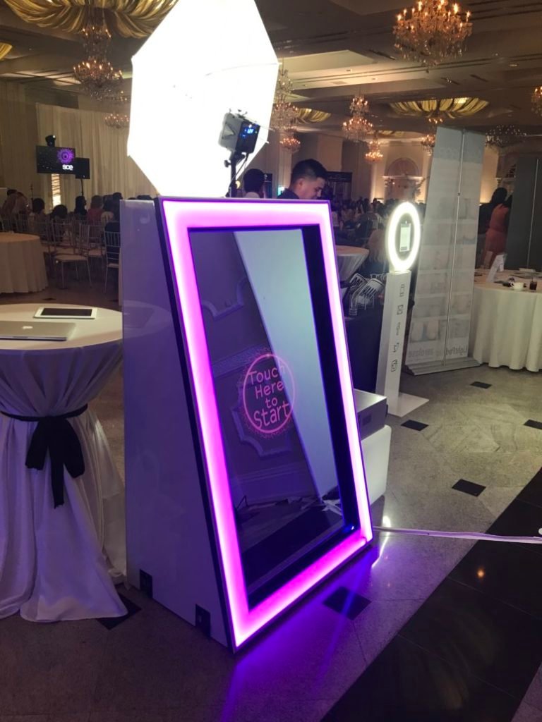 Drive Footfall and Social Buzz with the Selfie Mirror Experience