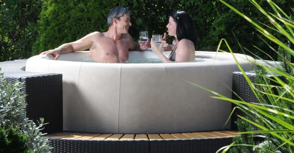 Hot-Tub-Service-Marlow1