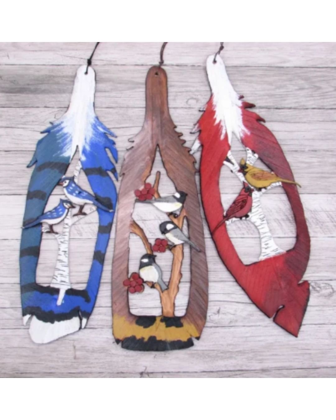 Leather Feather Items – Nature-Inspired Fashion Accessories