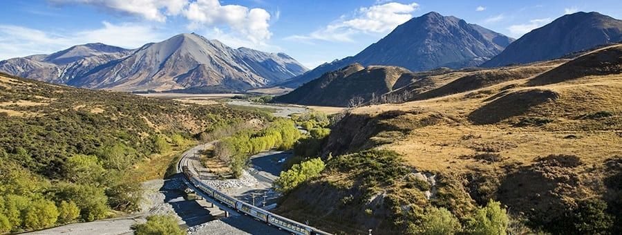 Tranz-Alpine-Train-photo-www.kiwirailscenic.co_.nz_