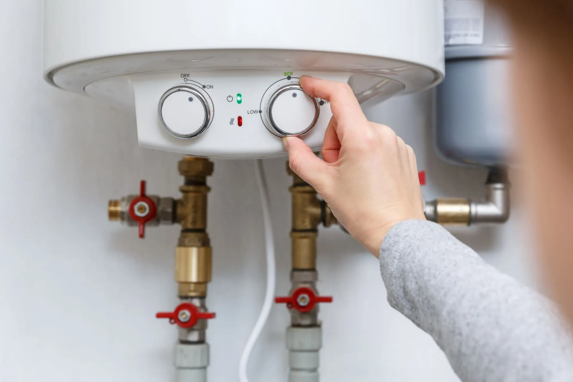 Professional Water Heater Installation Services- Jupiter Experts| Tankless Hot W