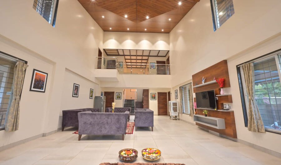 Luxury & Budget Family Cottage in Karjat with Scenic Views