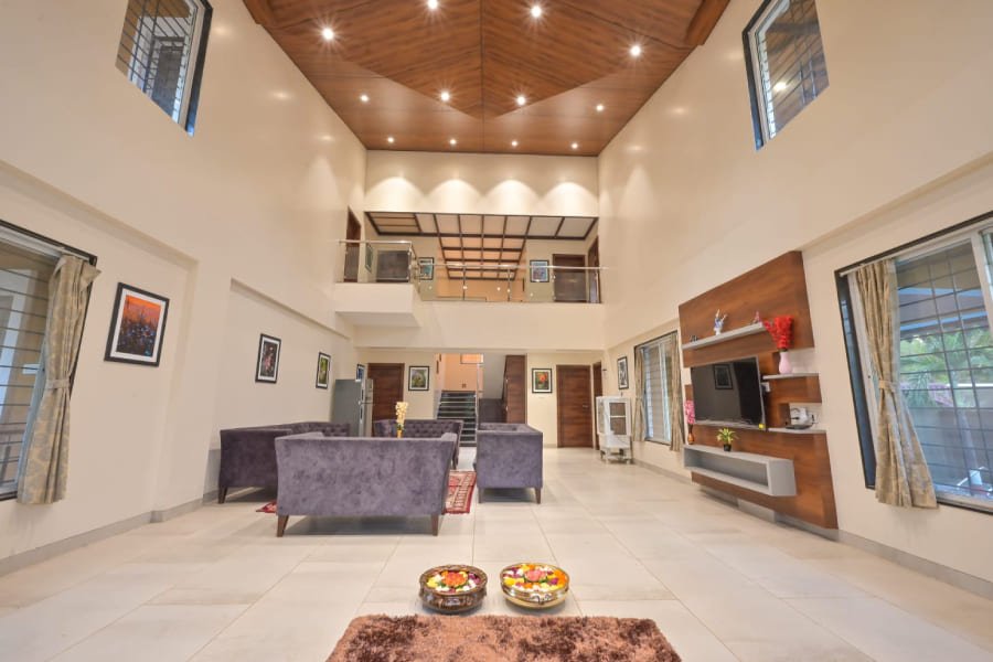 Luxury & Budget Family Cottage in Karjat with Scenic Views