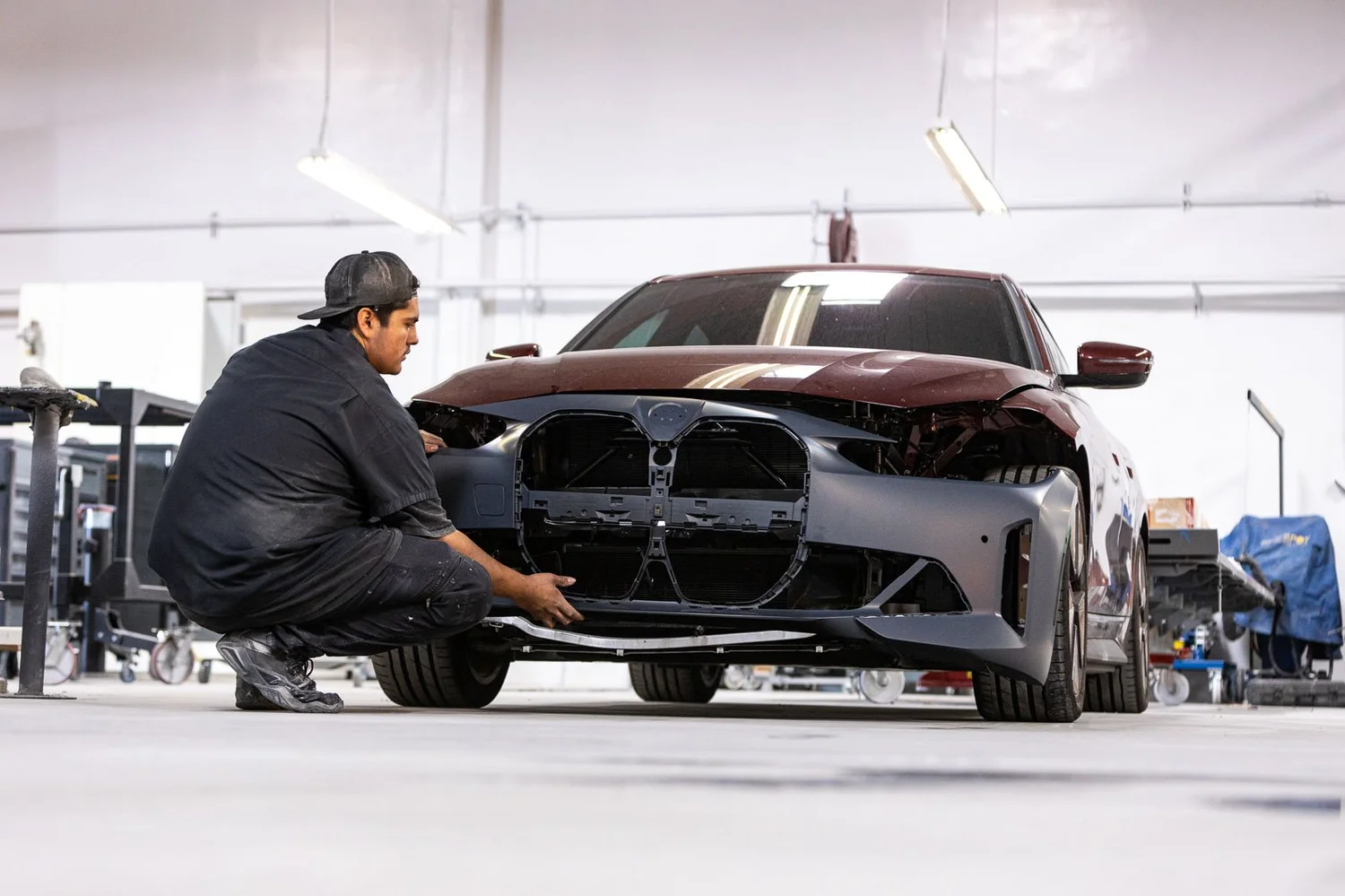 Trusted Oxnard Collision Center Offering Exceptional Auto Repair Services